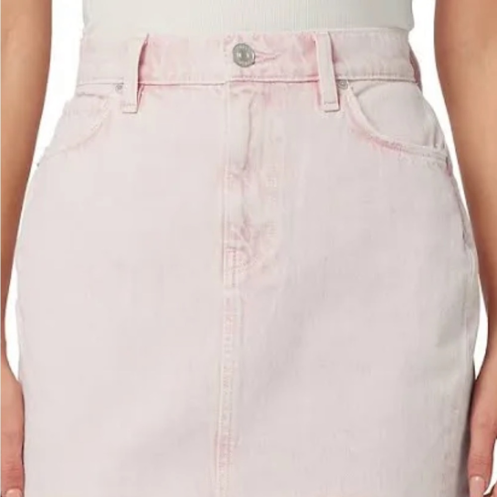 Hudson jeans pink denim skirt. Never been worn